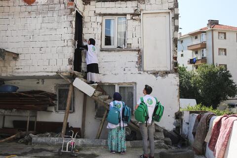 KIRTASİYE ÇANTASI