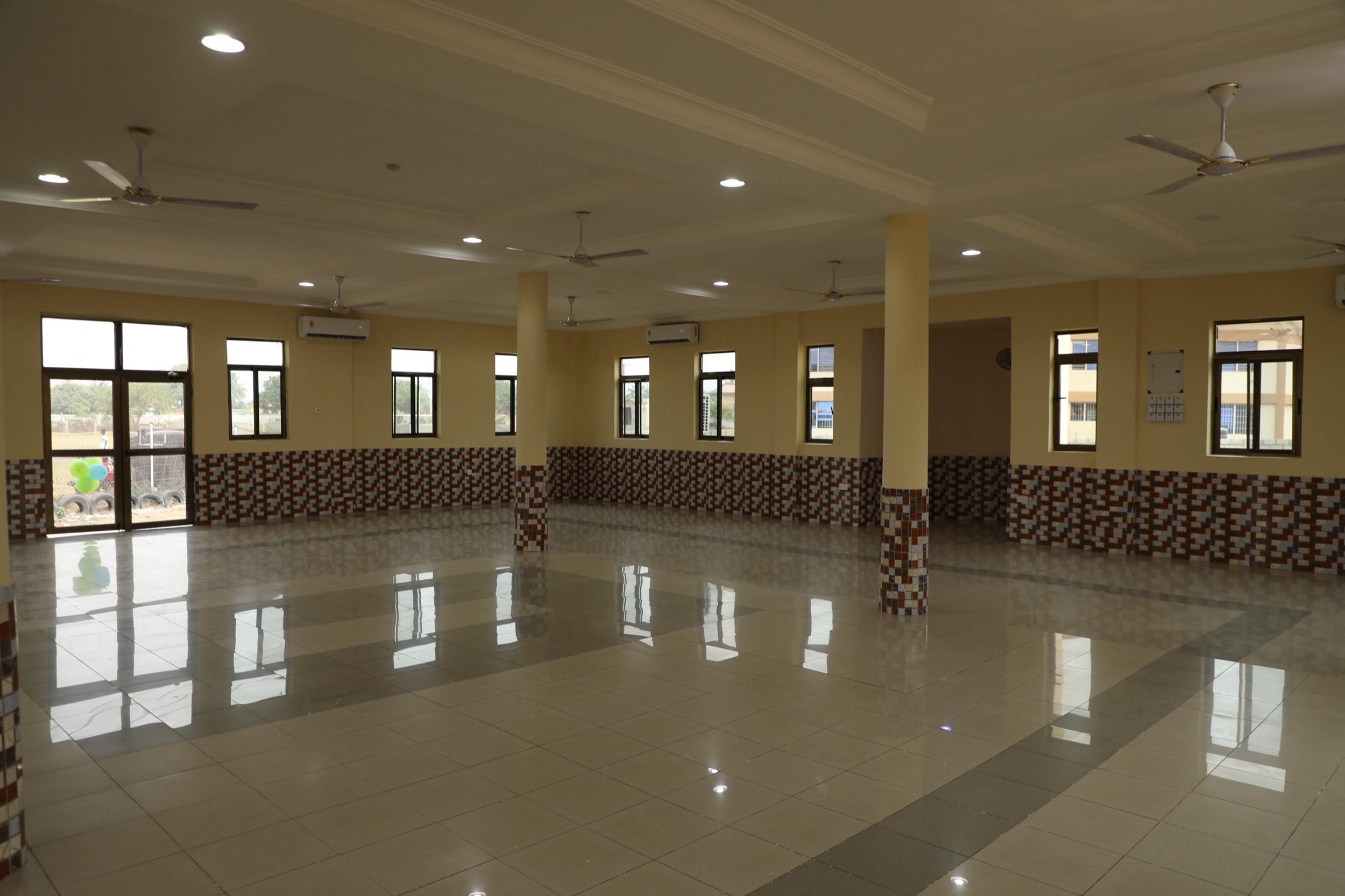 GANA'DA CAMİ TADİLATI