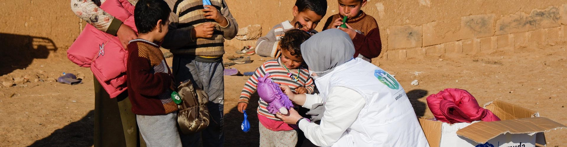 GAZZE’DEKİ YETİMLERİN TEBESSÜMÜ