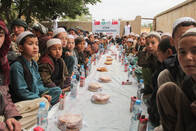 YÜKSEK DAĞLARIN ARDINDA RAMAZAN