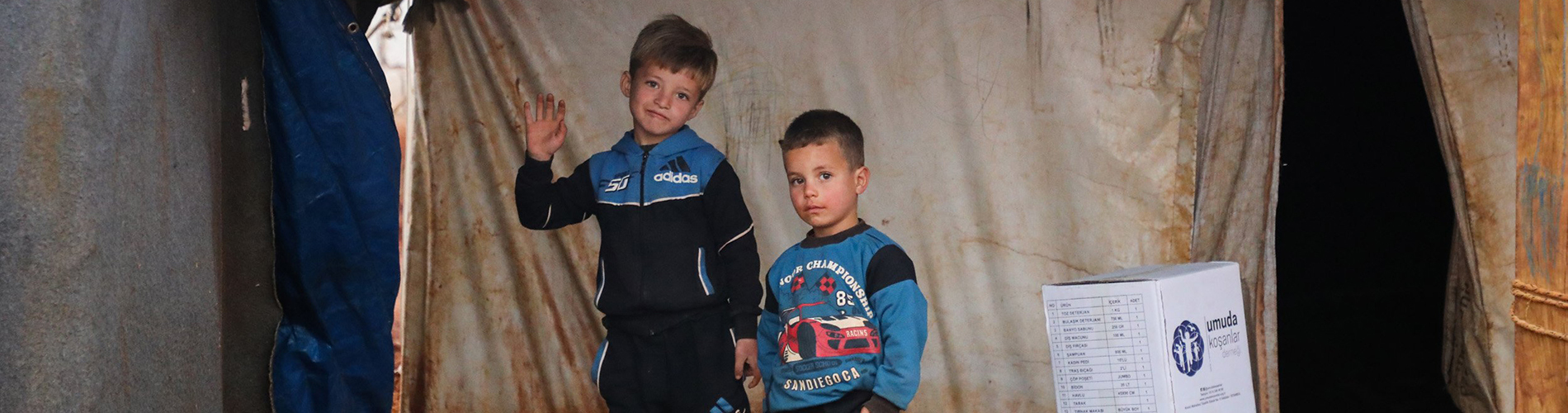 Çadırda Yaşayan 100 Aile Sıcak Yuvaya Kavuştu