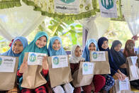 Filipinler'de Yetimlerin Aylık İhtiyaçlarını Karşıladık