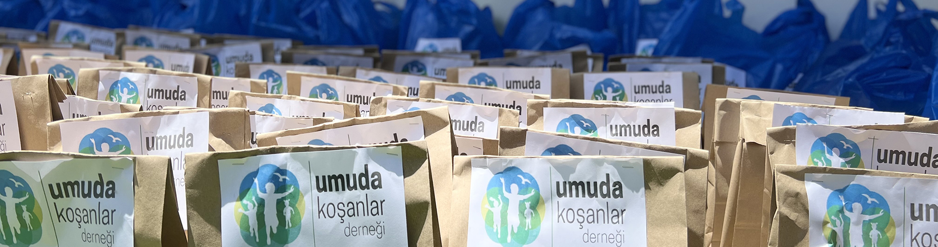 Filipinler'de Yetimlerin Aylık İhtiyaçlarını Karşıladık