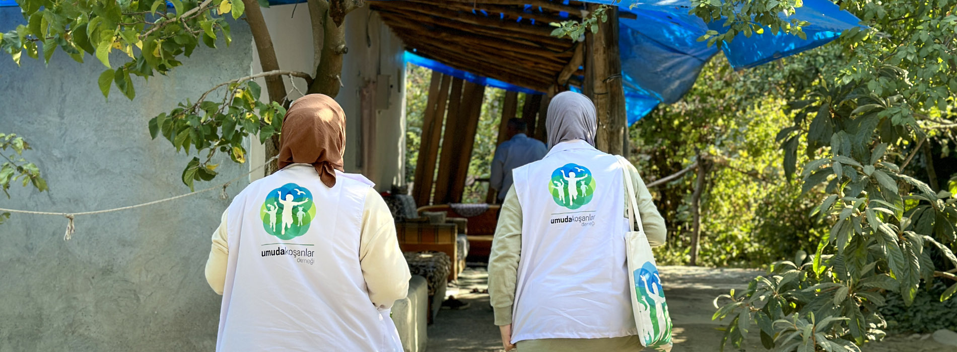 Ailelerimize Erzak Kartlarını Ulaştırmaya Devam Ediyoruz