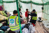 Gazze'de Çocuklara Kıyafet Yardımında Bulunduk