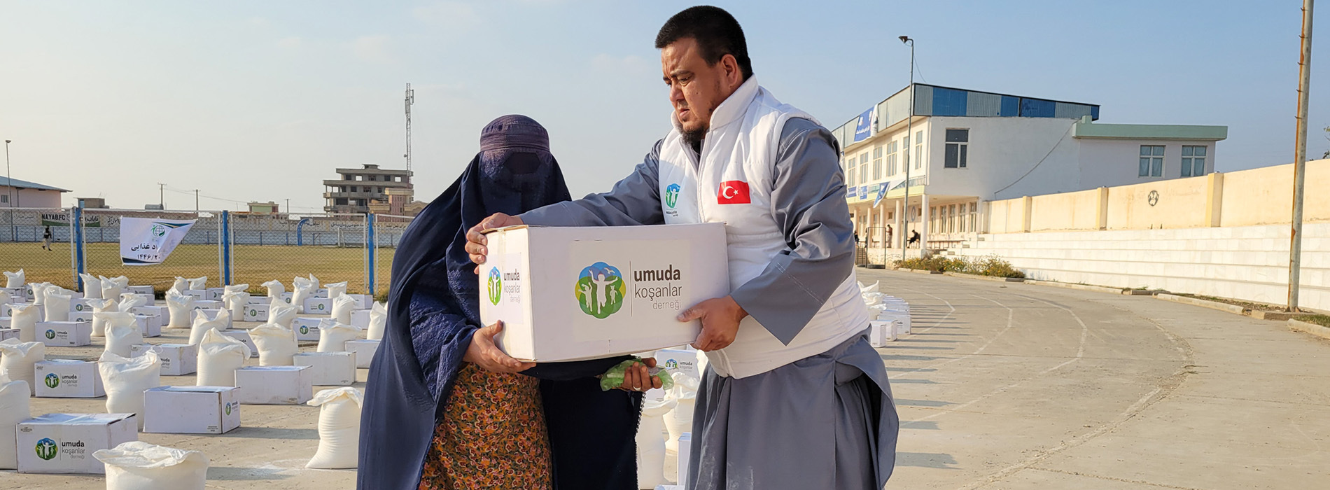 Afganistan’da Gıda Desteği Sağladık