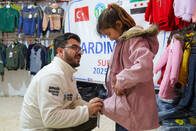 Kış Sıcak Geçsin diye Suriye'deydik