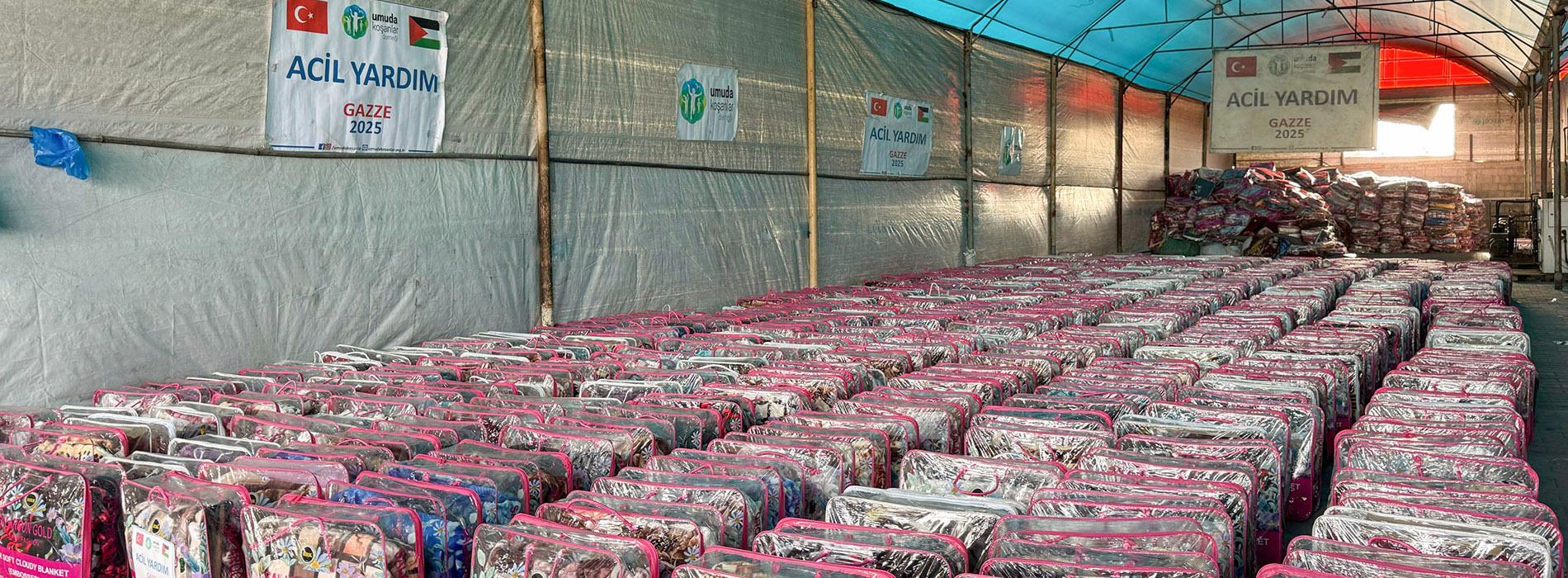 Gazze’de Ailelerin Yanındayız